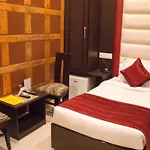 Hotel Varuna Varanasi